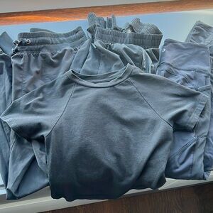 4 piece sport bundle *lululemon, vs pink*